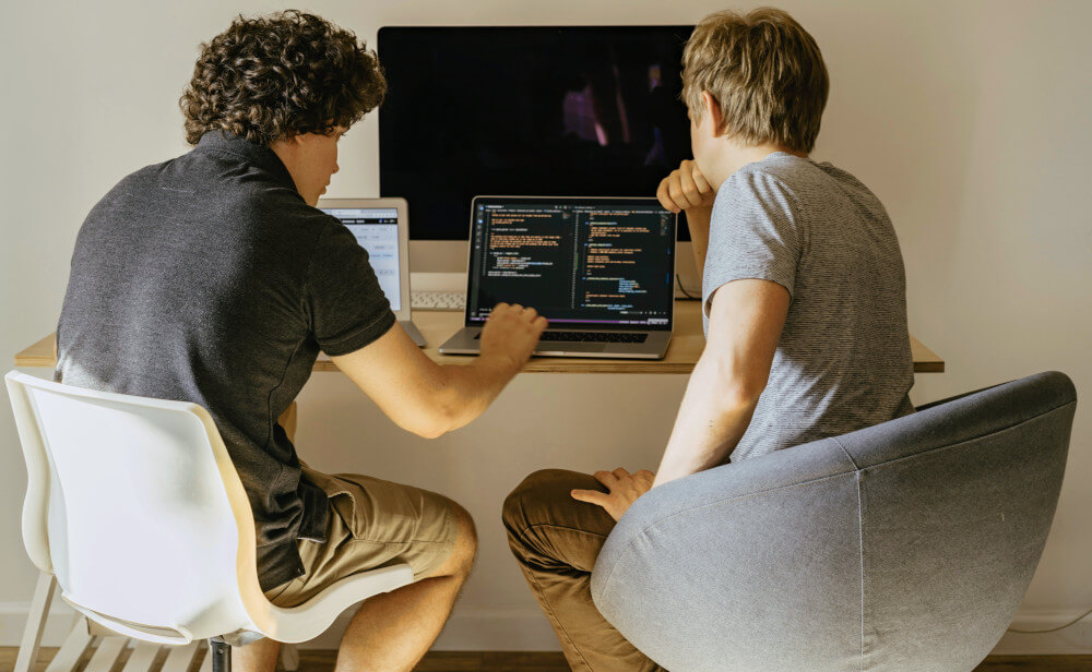jak pomóc dziecku w nauce programowania
